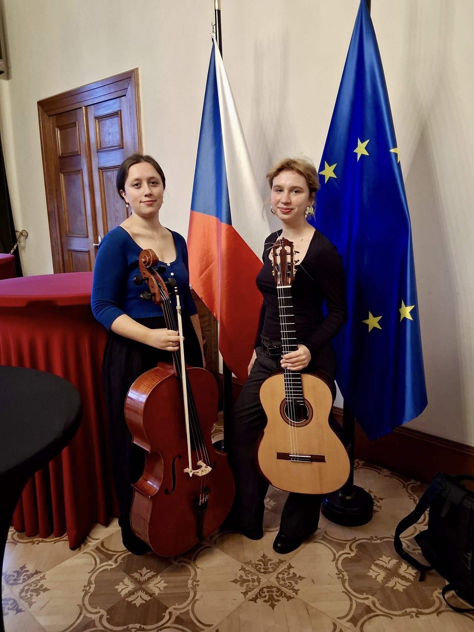 Vystoupení studentek KJD na Konferenci IPEP v Hrzánském paláci